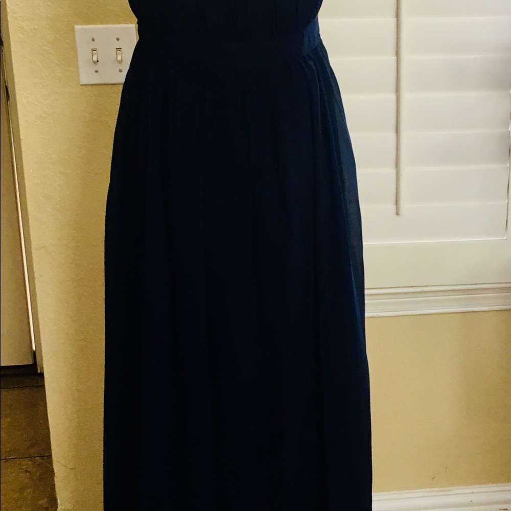 Dress - Picture 4 of 6